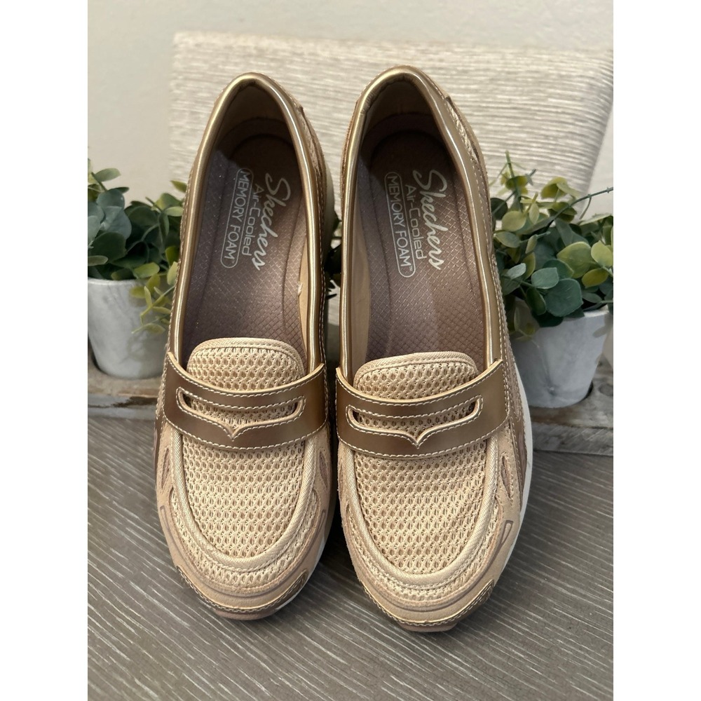 Skechers® VAR-CITY gold Women's Slip-On Sneakers size 8 - Picture 2 of 5